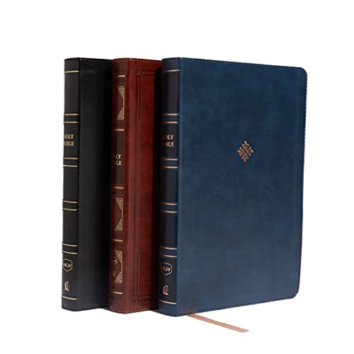 NKJV, Thinline Reference Bible, Large Print, Leathersoft, Black, Red Letter, Comfort Print: Holy Bible, New King James Version