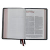 NKJV, Thinline Reference Bible, Large Print, Leathersoft, Black, Red Letter, Comfort Print: Holy Bible, New King James Version
