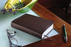 Holy Bible: New International Version, Chocolate, Italian Duo-Tone Teen Study Imitation Leather