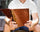 KJV Holy Bible, Giant Print Thinline Bible, Brown Leathersoft, Red Letter, Comfort Print: King James Version: Holy Bible, King James Version