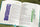 Beautiful Word Bible: New International Version, Teal, Leathersoft, Red Letter, Comfort Print, Peel/Stick Bible Tabs: 600+ Full-color Illustrated Verses