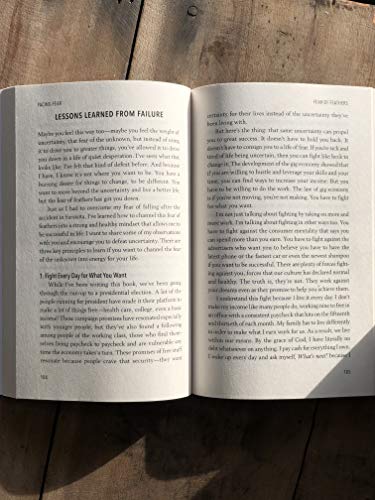 Facing Fear: Step Out in Faith and Rise Above What's Holding You Back