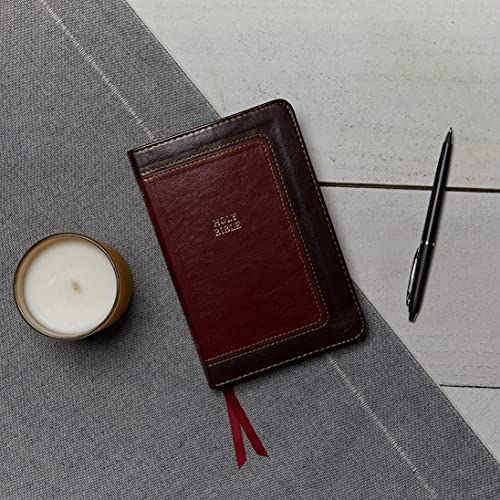 KJV, Thinline Bible, Compact, Leathersoft, Burgundy, Red Letter, Comfort Print: Holy Bible, King James Version