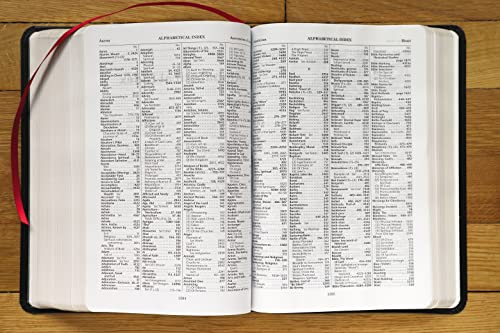 ESV TCR BL: English Standard Version, Black, Bonded Leather, Red Letter