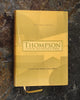 KJV, Thompson Chain-Reference Bible, Hardcover, Red Letter: King James Version, Thompson Chain-reference Bible, Red Letter Hardcover – Import, 8 June 2021