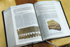 NIV Biblical Theology Study Bible: New International Version, Biblical Theology Study Bible, Black, Bonded Leather, Comfort Print; Follow God s Redemptive Plan As It Unfolds Throughout Scripture Bonded Leather