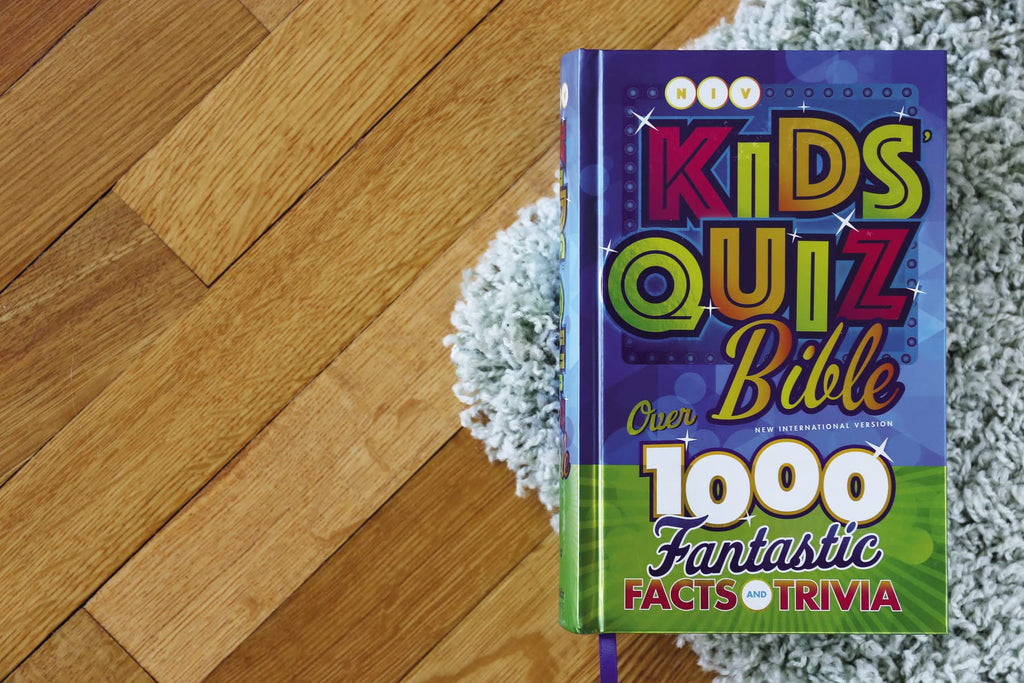 Kids' Quiz Bible: New International Version, Over 1000 Fantastic Facts and Trivia Hardcover