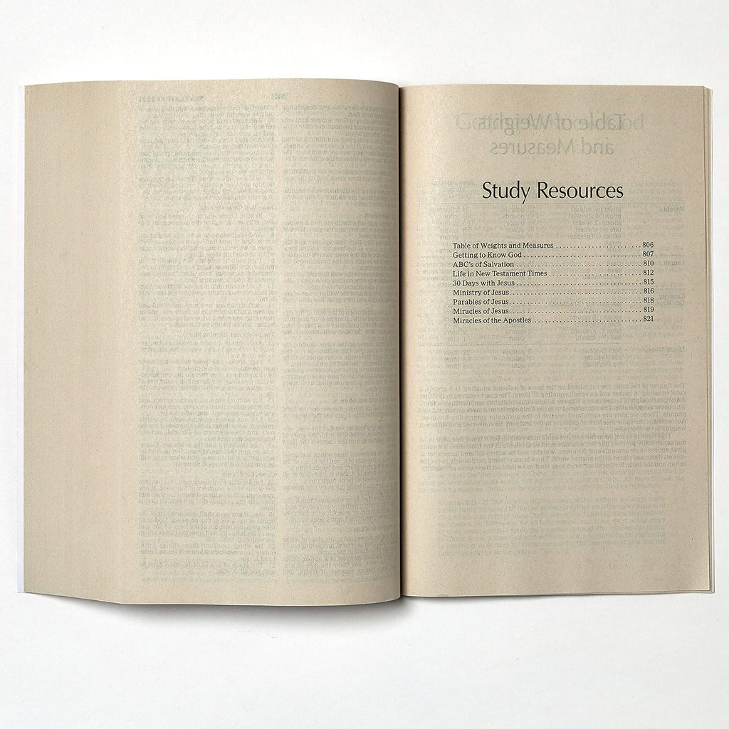 KJV, Value Outreach Bible, Paperback: Holy Bible, King James Version Paperback – 1 January 2017