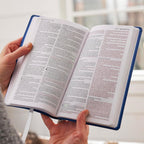 KJV Holy Bible: Value Ultra Thinline, Blue Leathersoft, Red Letter, Comfort Print: King James Version