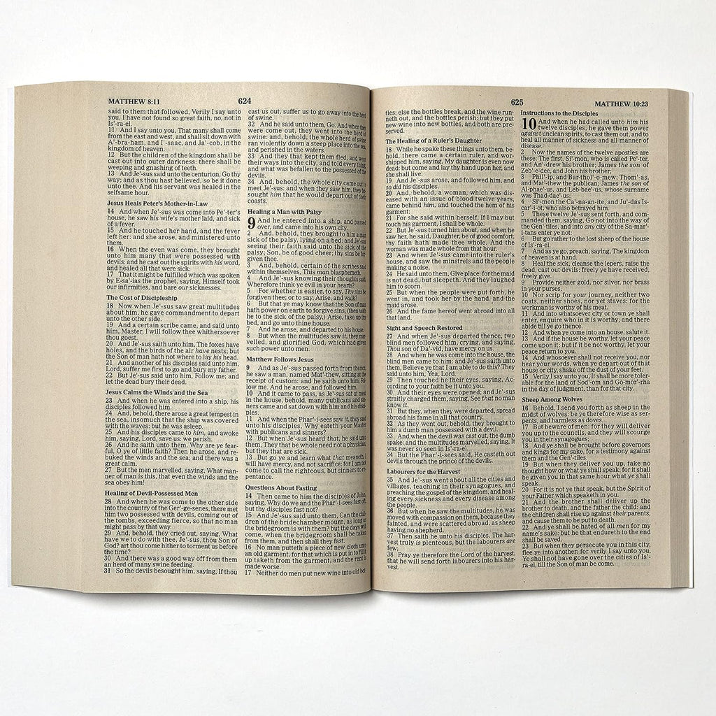 KJV, Value Outreach Bible, Paperback: Holy Bible, King James Version Paperback – 1 January 2017