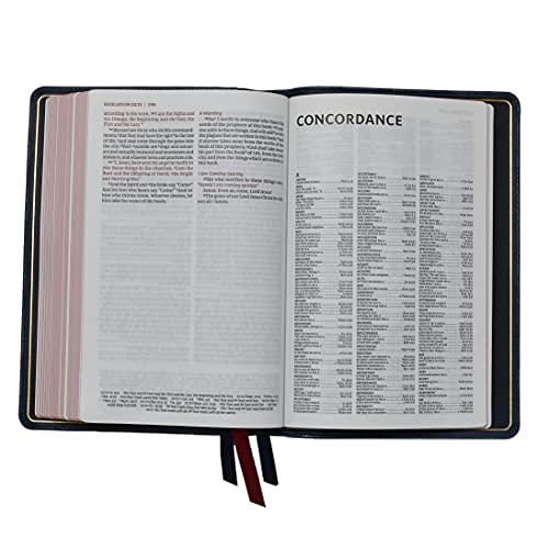 NKJV, Thinline Reference Bible, Large Print, Leathersoft, Black, Red Letter, Comfort Print: Holy Bible, New King James Version