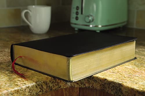 ESV TCR BL: English Standard Version, Black, Bonded Leather, Red Letter