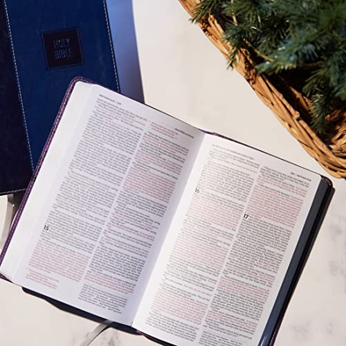 NKJV, Deluxe Gift Bible, Leathersoft, Burgundy, Red Letter, Comfort Print: Holy Bible, New King James Version