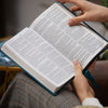 KJV, Thinline Bible Youth Edition, Leathersoft, Gray, Red Letter, Comfort Print: Holy Bible, King James Version
