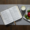 KJV, Foundation Study Bible, Large Print, Leathersoft, Black, Red Letter, Comfort Print: Holy Bible, King James Version