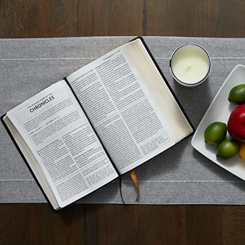 KJV, Foundation Study Bible, Large Print, Leathersoft, Black, Red Letter, Comfort Print: Holy Bible, King James Version