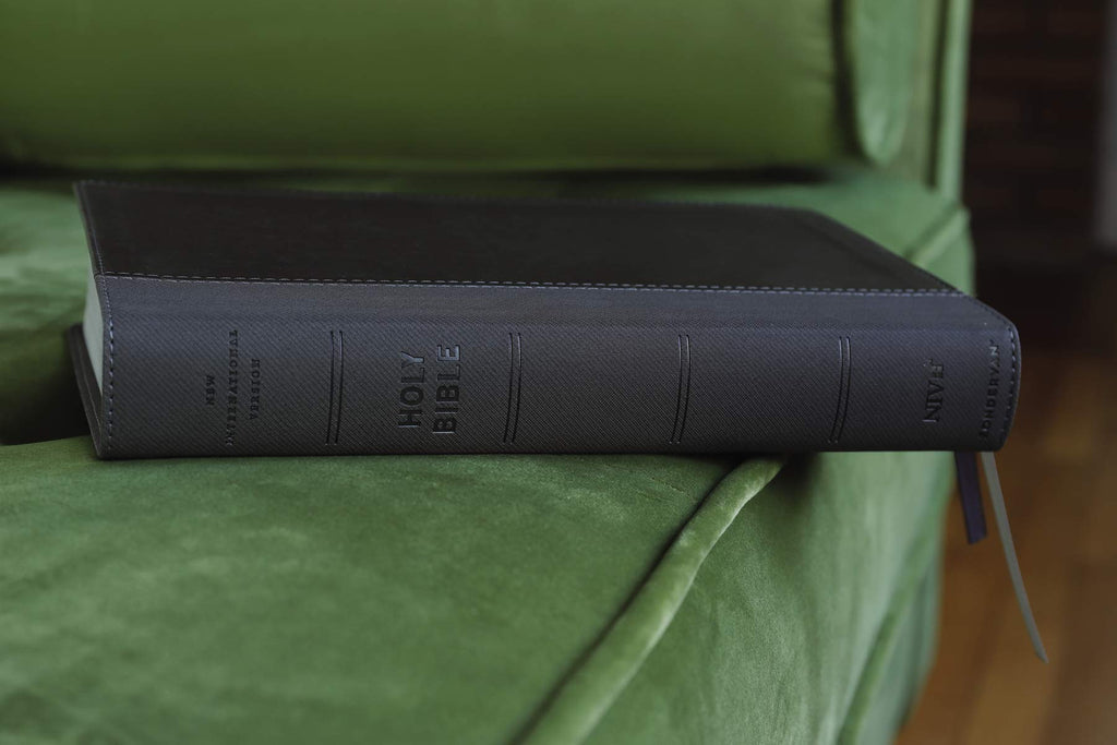NIV, Personal Size Bible, Large Print, Leathersoft, Black, R Imitation Leather – 26 November 2019